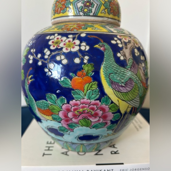 Vintage Peacock Chinoiserie Ginger Jar - Picture 4 of 7